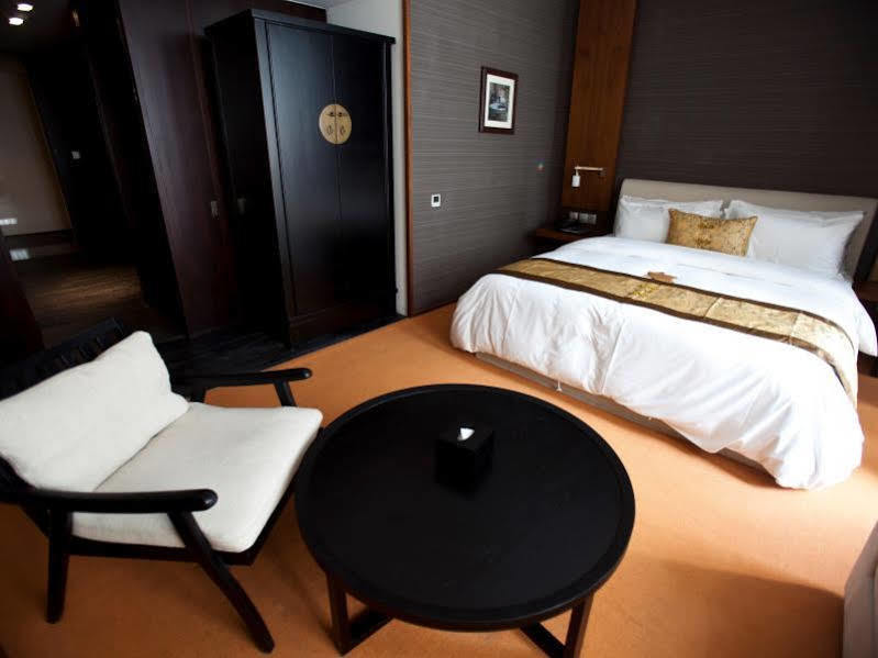 Hotel Momc Beijing Exterior photo